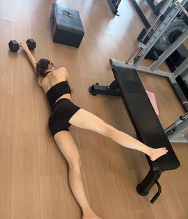 喂一口抱抱馨💌的图片