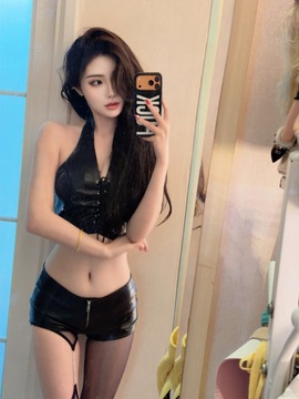 小蛇^主播照片