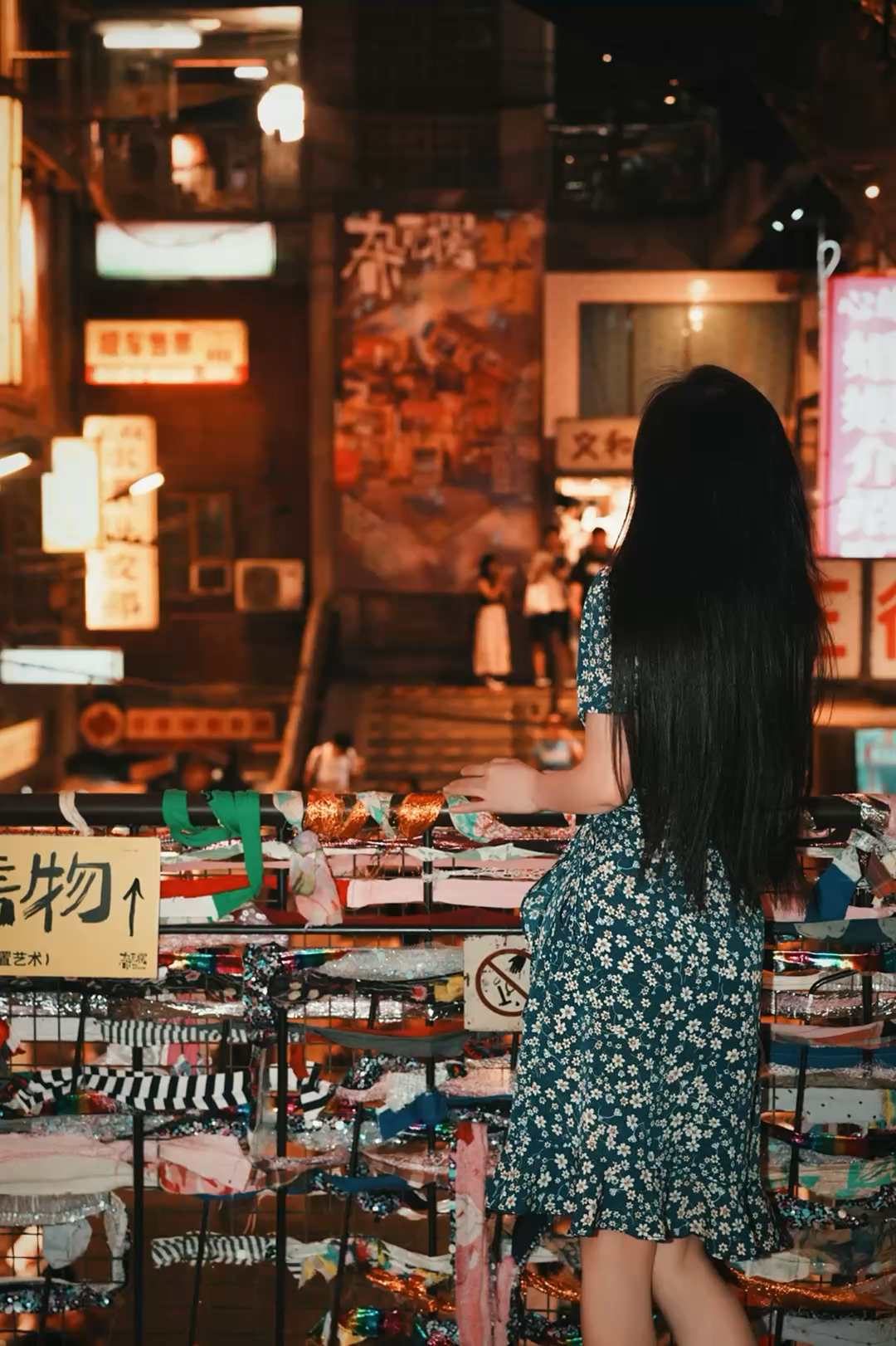 “后来才懂，怀旧不是