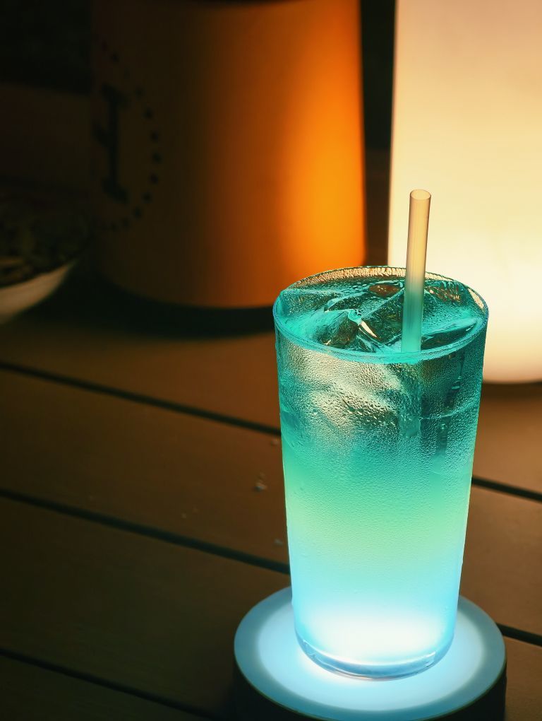 .语汘.休主播图片