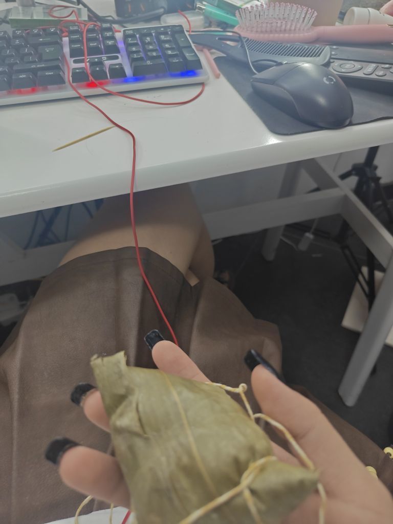 江凝雪求过月底任务的主播照片