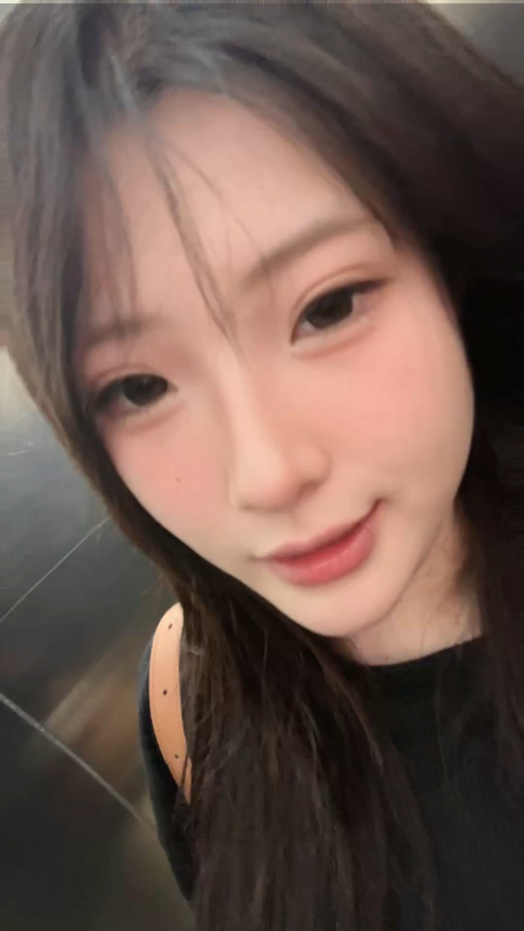 /窃笑