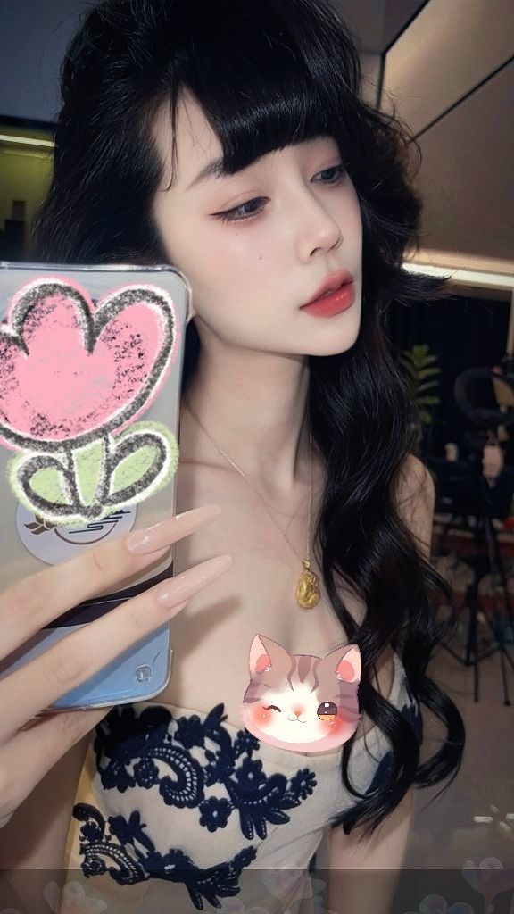 素雪要开开心心❤的主播照片