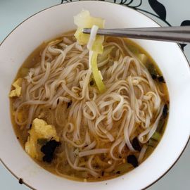 仙仙🎤唱歌主播照片