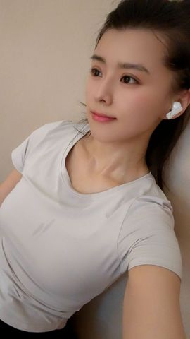 爱笑🌺休几天陪家人的图片