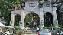 一只楚楚熊☆的图片