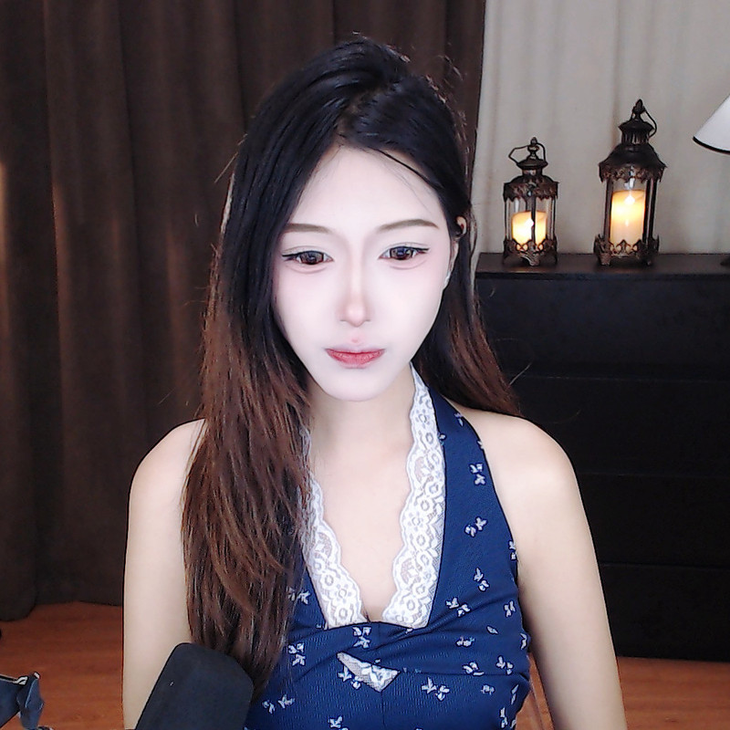 新人..小涵视频聊天