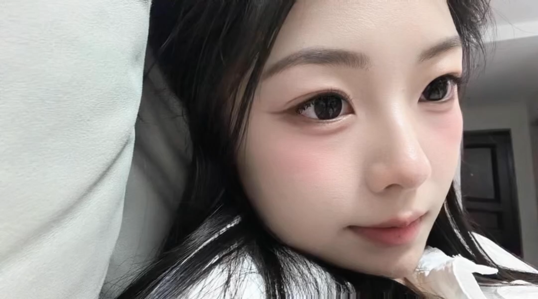 周一早上八点半播～