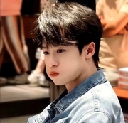 小童lucky🦁