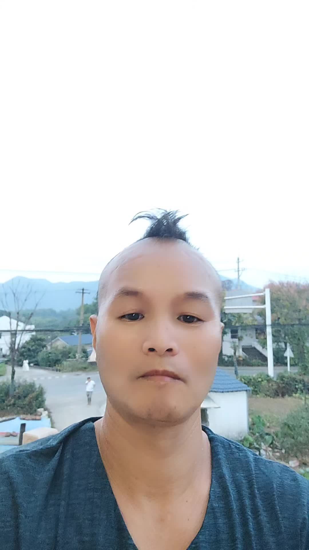 关注*网红：湖北三毛