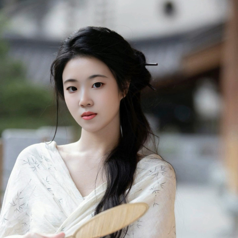 梦蕾吖