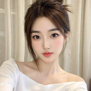 热舞学妹
