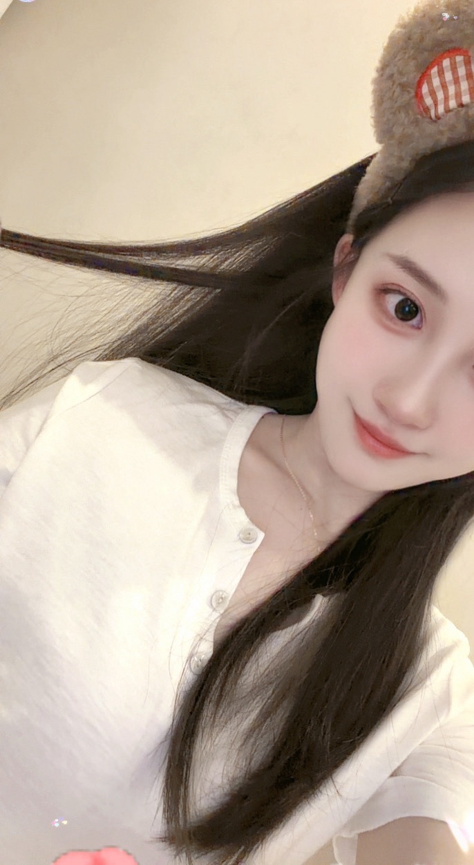 圆久久💗主播图片