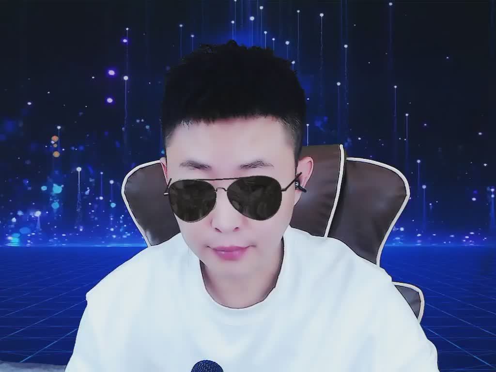 快来看看我发布的才艺作品浪里的狂，AI评分92！