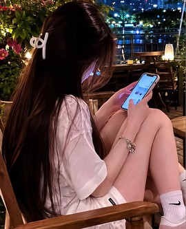 静宝♡。超甜9点的图片