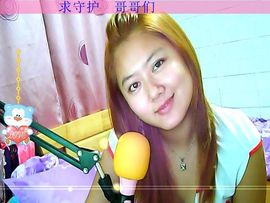 彤彤tong主播照片