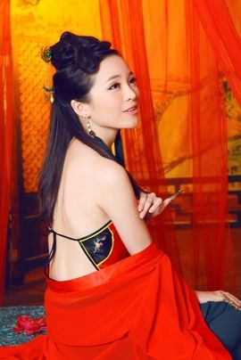 悠灵儿主播照片