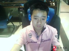 姚发明主播照片