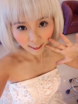 守候；主播照片