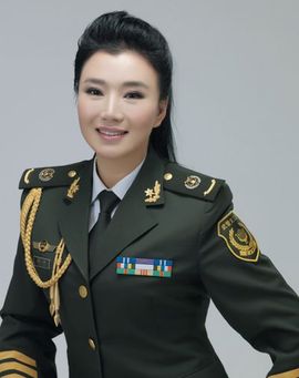 刘子琪主播照片
