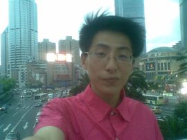 F冯征利主播照片