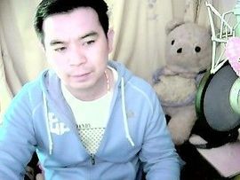 白了白白白ㄨ度哥主播照片