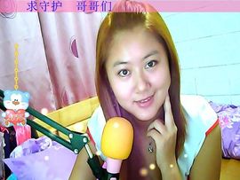 彤彤tong主播照片