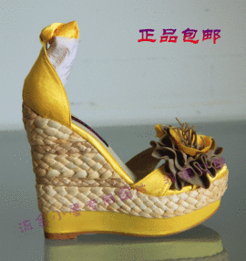 MOJOMOXY主播照片