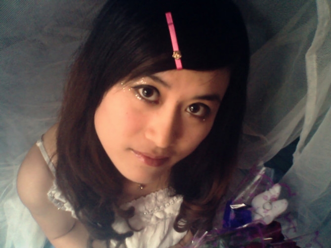 ︶▔`❀Q4的主播照片