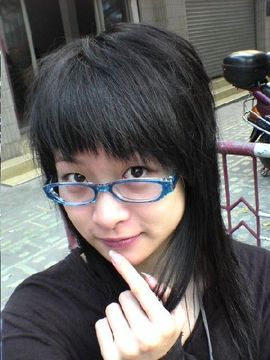★嘚★瑟★咬么咬主播照片
