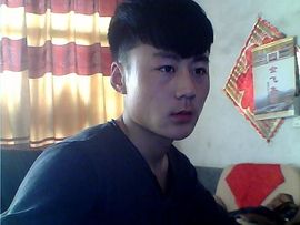 Cady灬伊凡主播照片