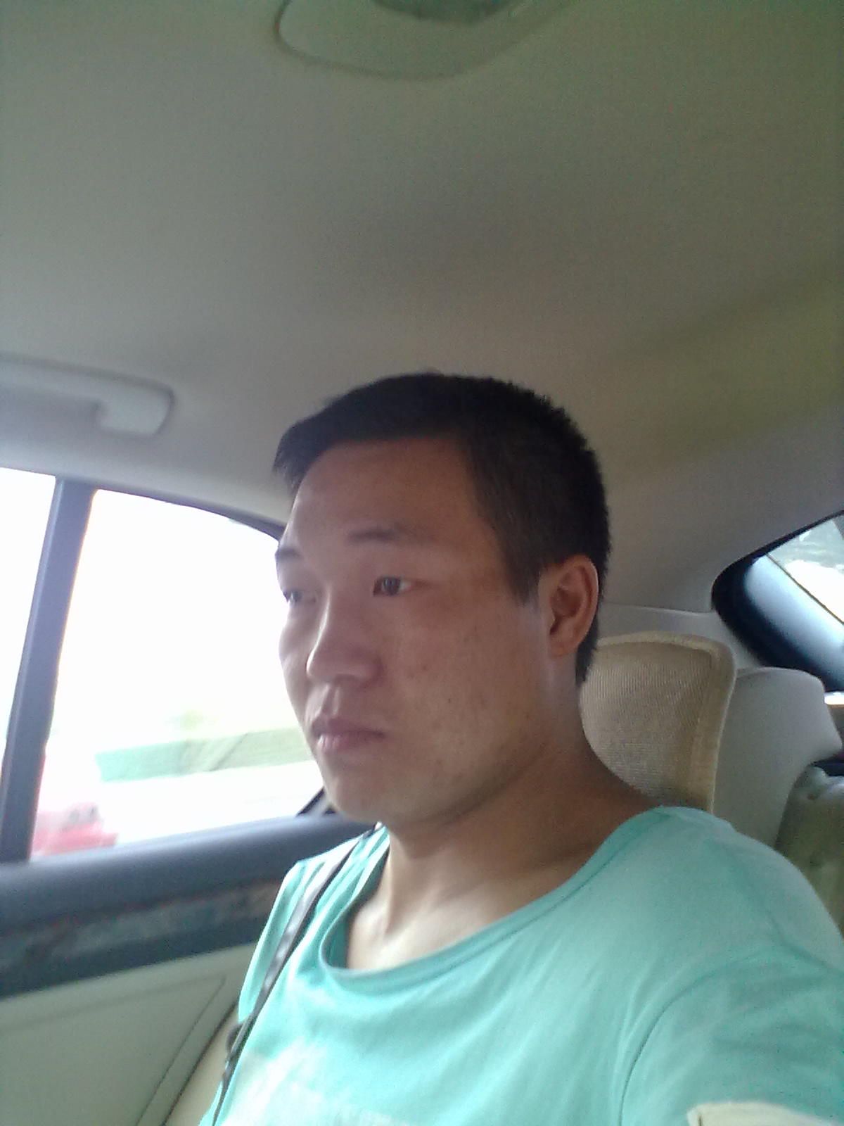 zouxiushan主播照片