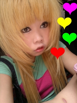 冷亚桂主播照片