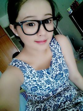 依纯。主播照片