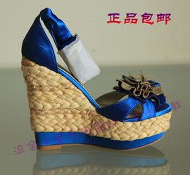 MOJOMOXY主播照片
