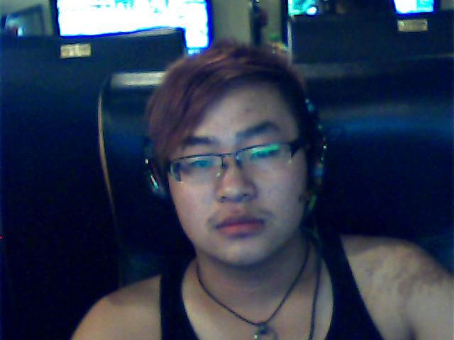 是否该爱主播照片