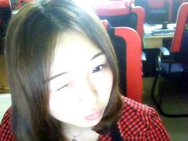 半颗糖ゅ小佳°主播照片