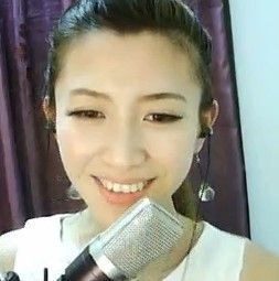 ☜浮萍半夜忙灬爱歌☞主播照片