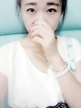 ╰⊱伊丽莎白⊰╯主播照片