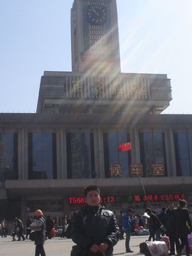 昵称违规，请重新修改主播照片
