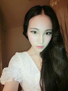 ☜九尾狐公主殿下☞主播照片