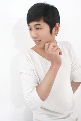 →简单★就好←主播照片