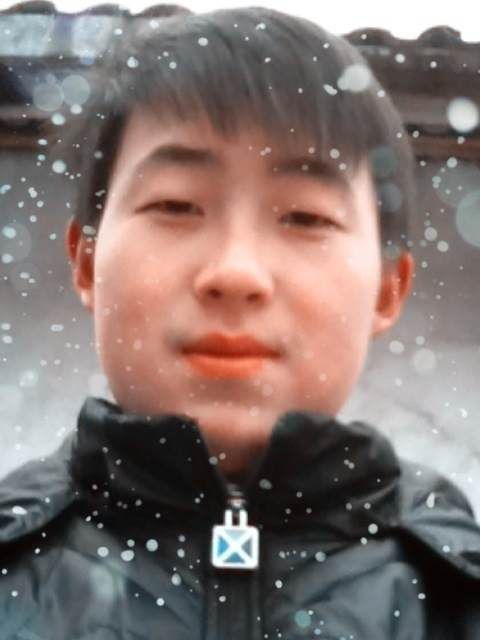 い迷戀你給的愛的主播照片
