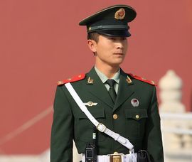 刘李龙主播照片