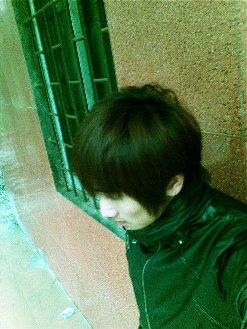 后街*小王子的主播照片
