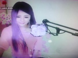 😸熱饅頭主播照片