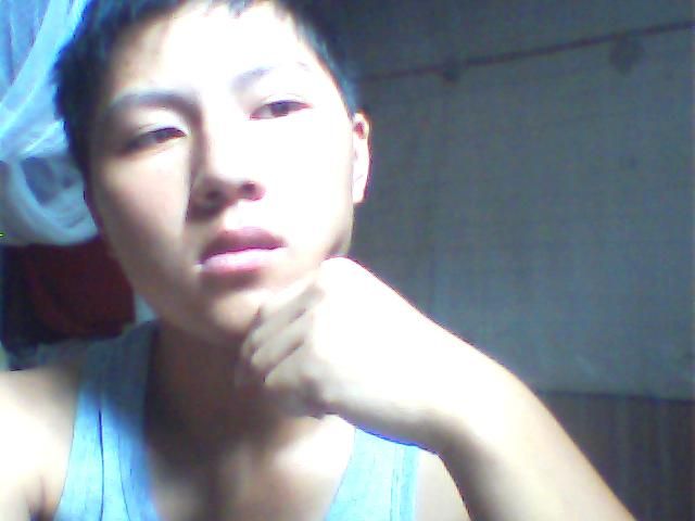 陌默jun的主播照片