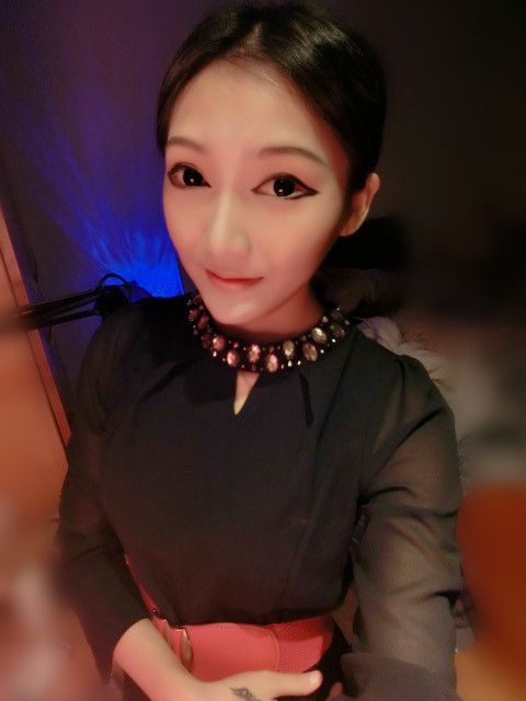 阿吖吖吖吖的主播照片