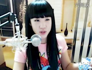 六间房美女主播Xy❤芯瑶直播间互动