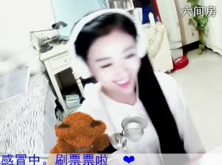 六间房美女主播 夏目七 秀唱视频